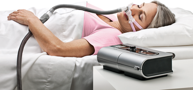 woman with cpap machine